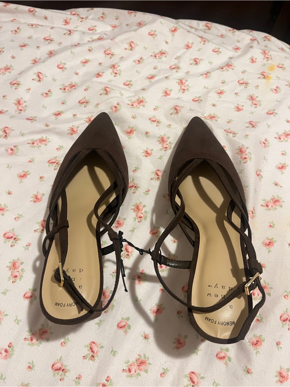 & Other Stories Brown Pointed-Toe Strappy Slingback Heels - Picture 3 of 4